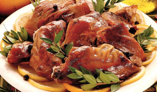 Organization of typical dinners